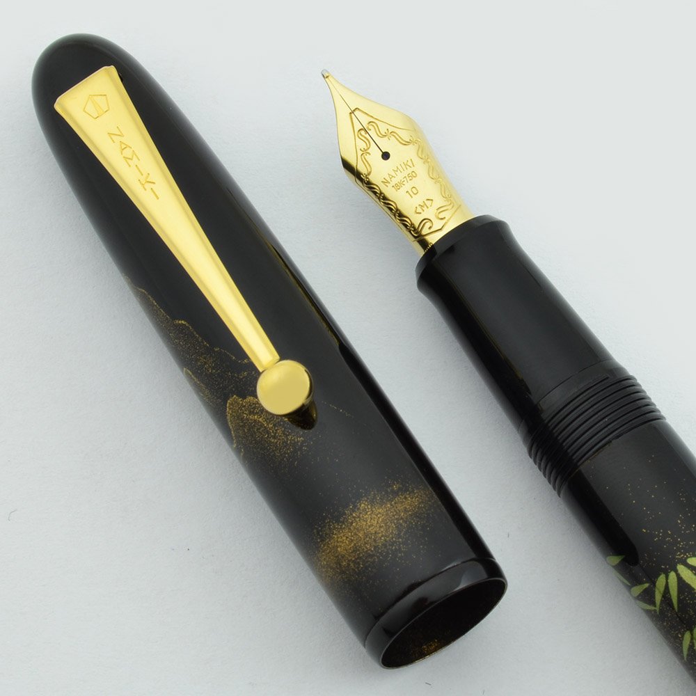 Namiki Yukari Limited Edition Fountain Pen (1998) - Panda Maki-e